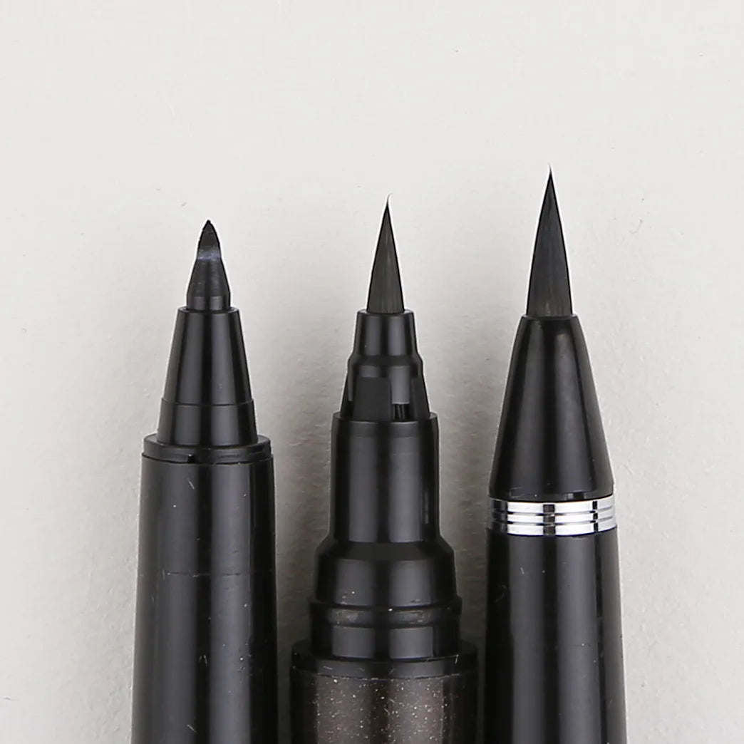 Japan ZIG Kuretake Fude Brush Pen, Medium tip marker, Black Ink Refillable